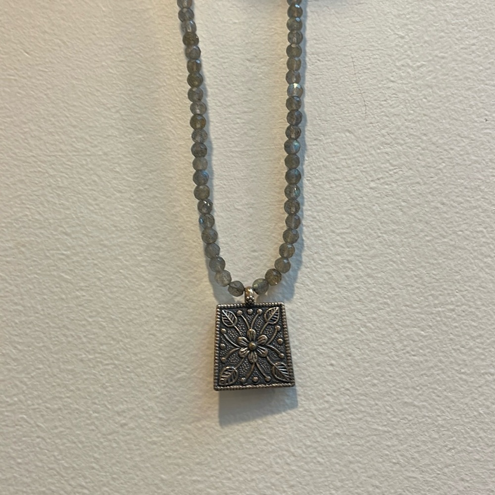 Sterling Silver, labradorite and iolite gemstone necklace, 14 3/4”- 16” length.